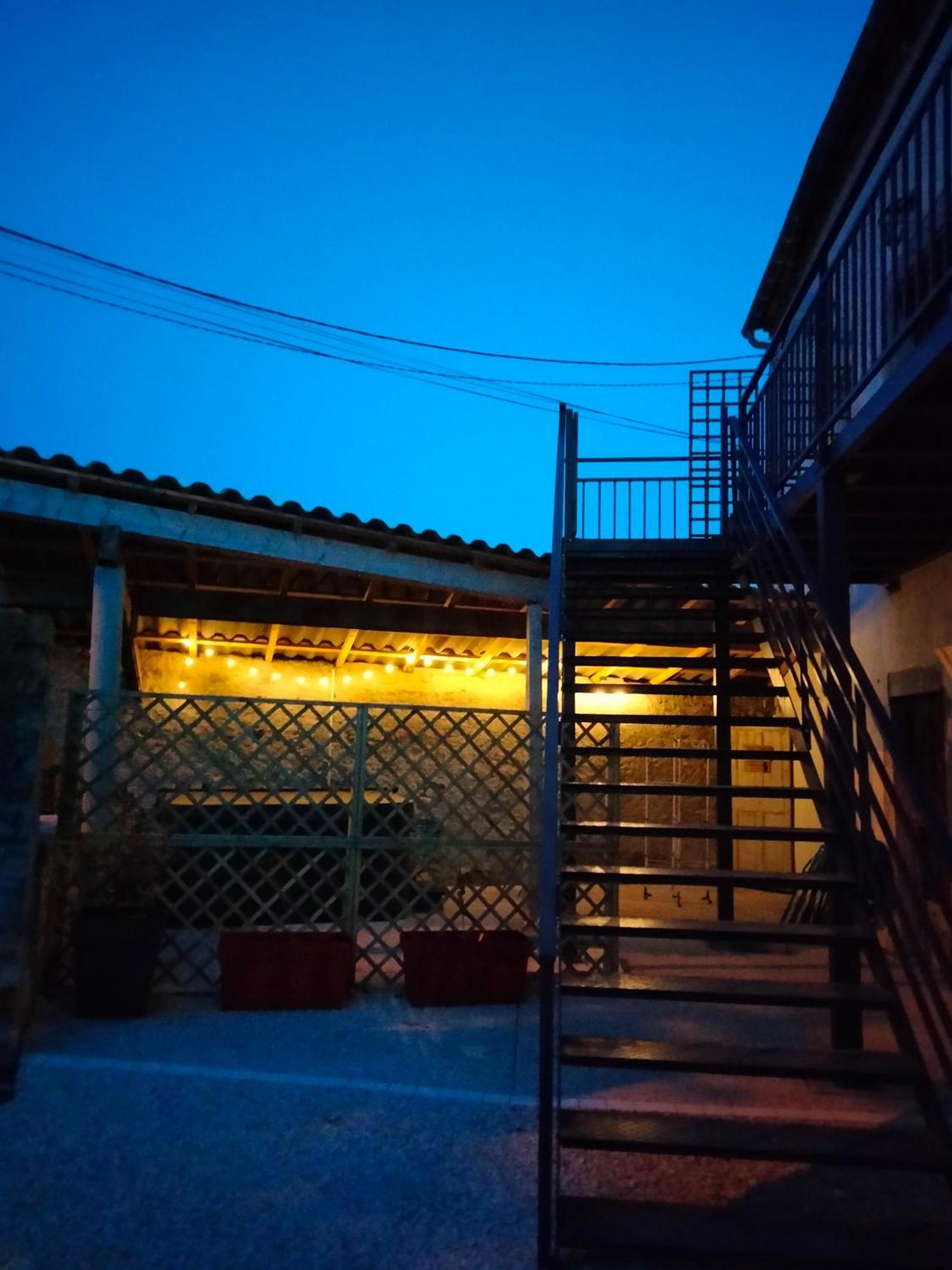 ホテル La Grange De Sabatas Chomérac エクステリア 写真